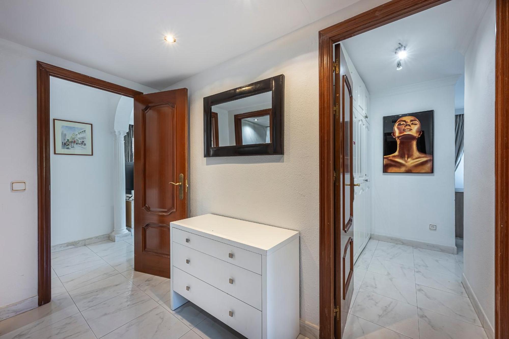 Dolmen Group- Ricardo Soriano Apartment *