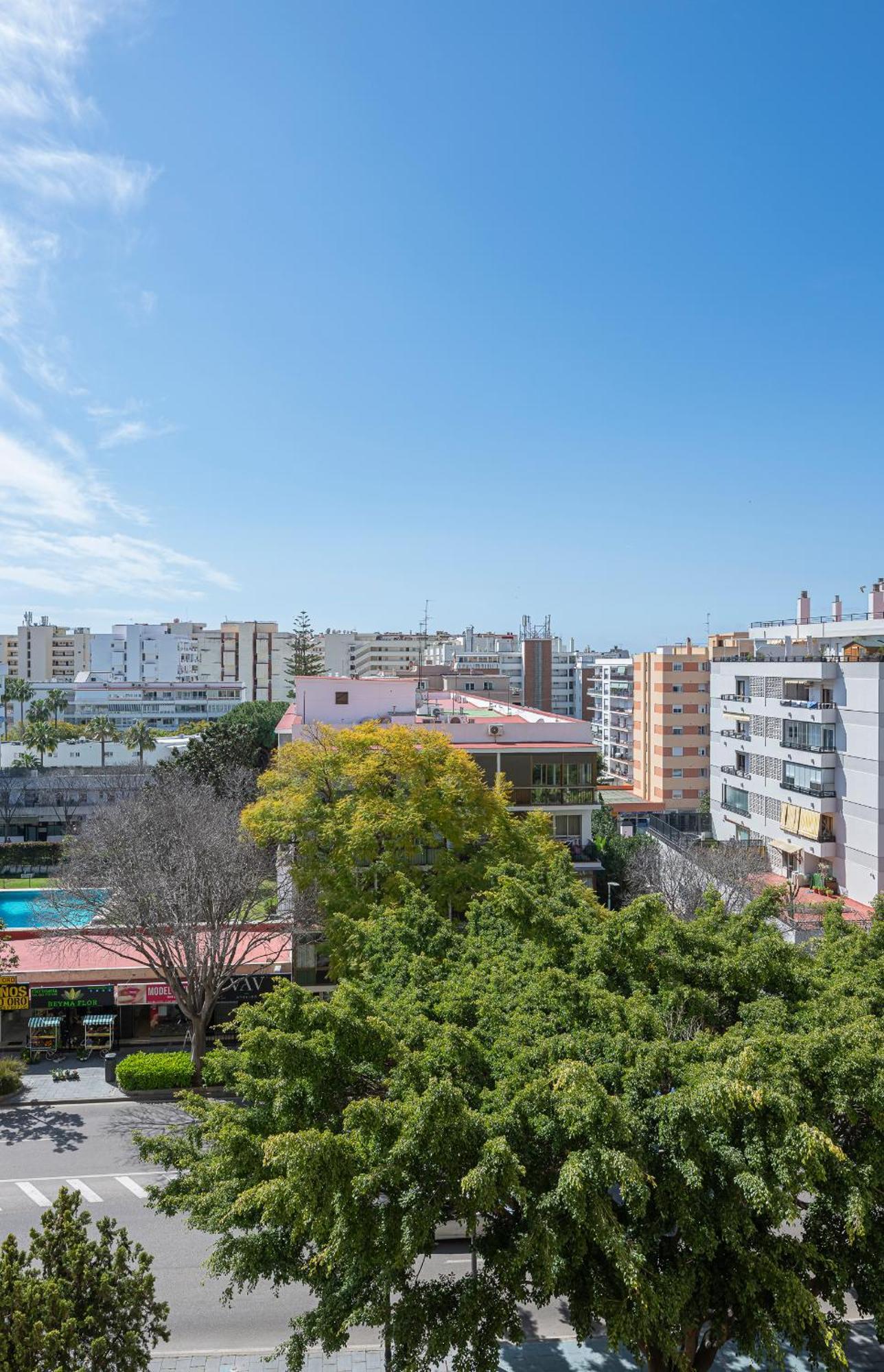 Dolmen Group- Ricardo Soriano Apartment
