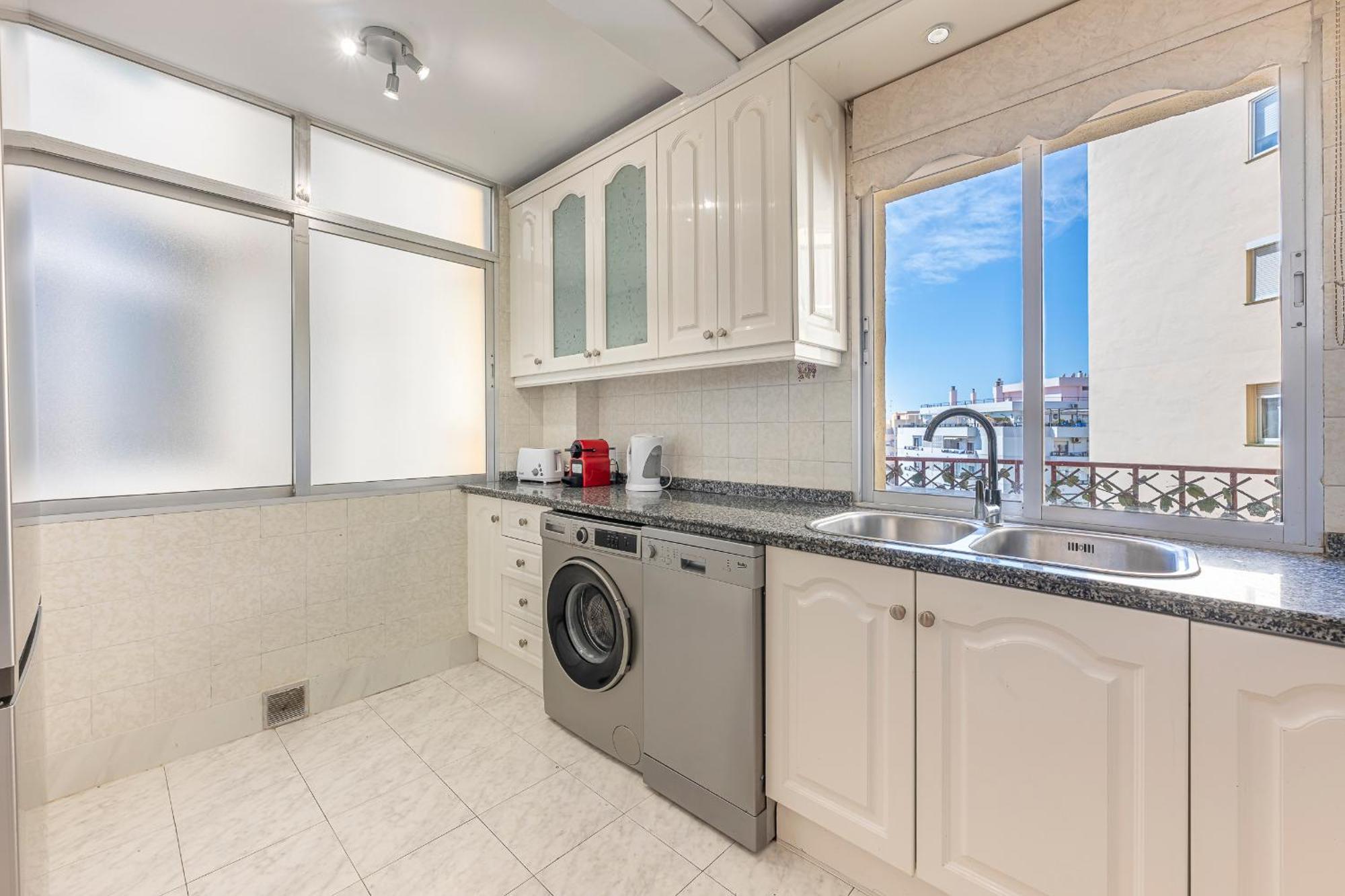 Apartment Dolmen Group- Ricardo Soriano *